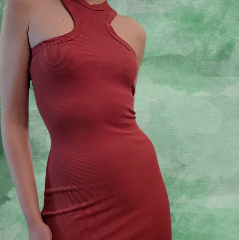 DYNAMITE Ribbed Racer Midi Dress - Picture 2 of 2